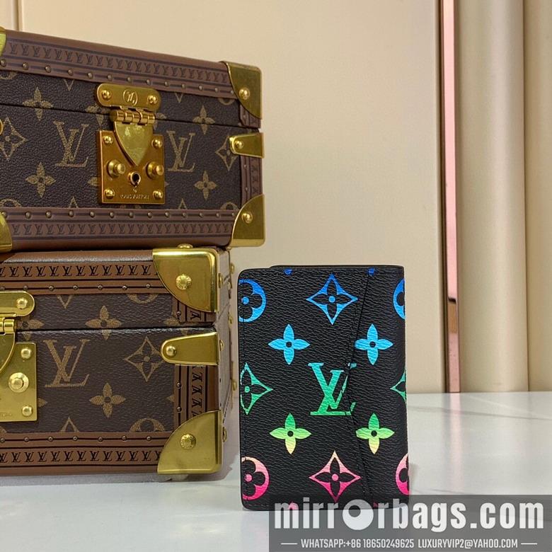 LV Bags M13910 7.5x11.1x1cm gf