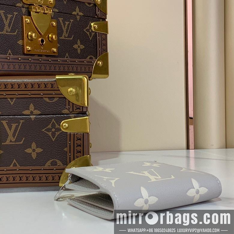 LV Bags m13797 9x11.5x1.5cm gf