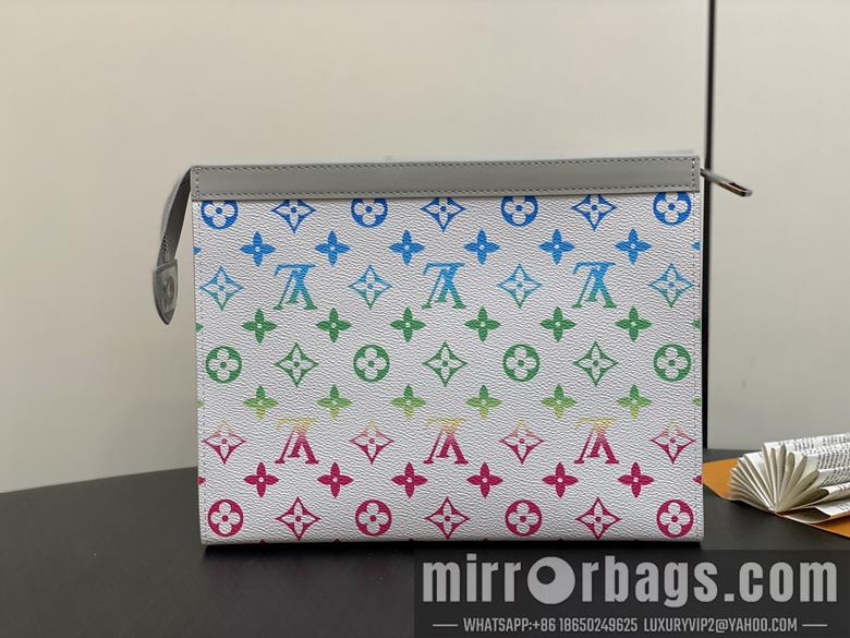 LV Bags Voyage M13907 27x21x5cm gf