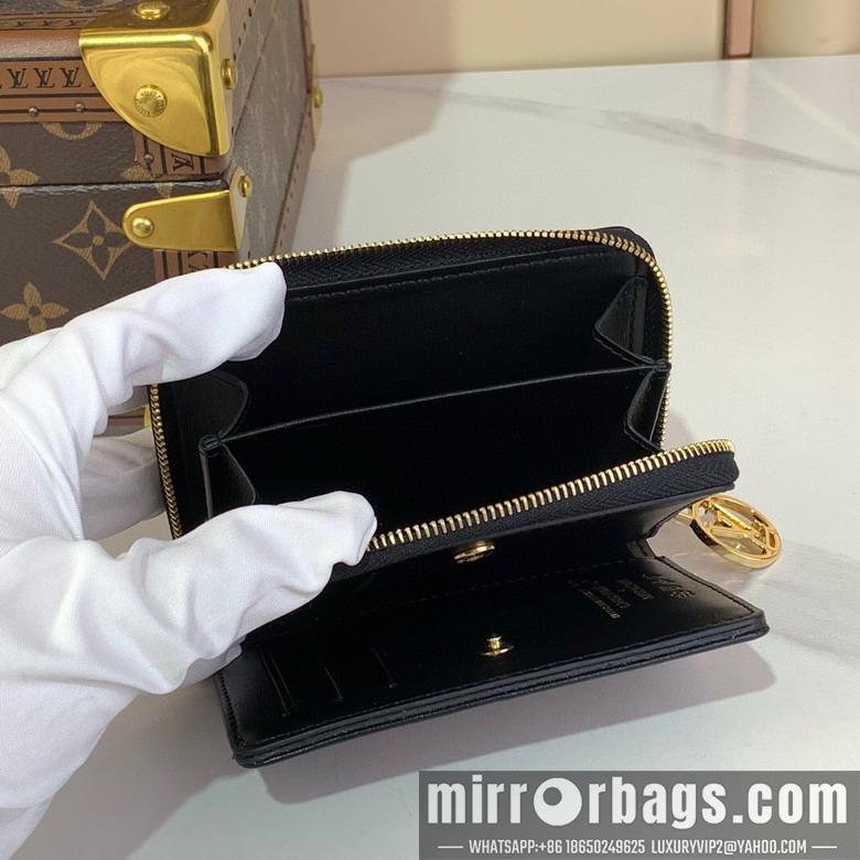 LV Bags Clea m13829 11.5x8.5x2.2cm gf