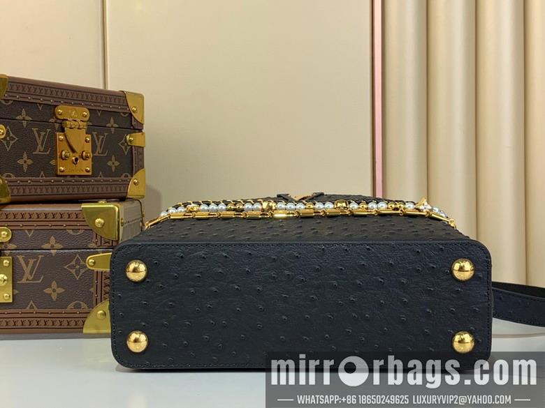 LV Bags Cap m11908 17.3x9x27cm gf3