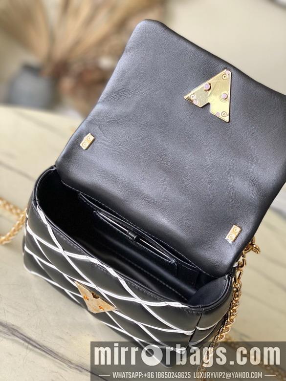 LV Bags M14849 20x14x9cm gf