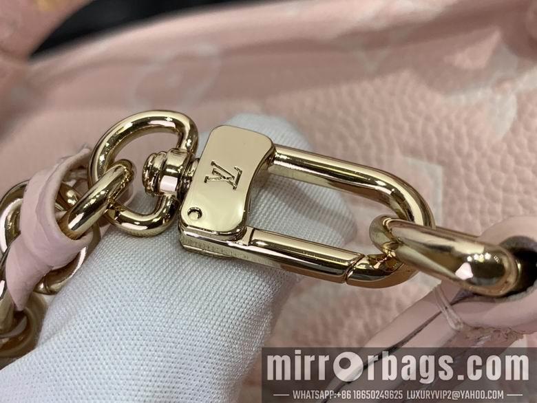 LV Bags M47072 22X14X20cm
