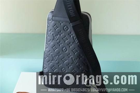 LV Bags Avenue M59926 20x31x10cm gf