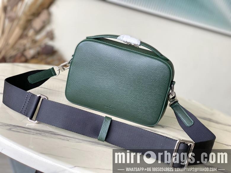 LV Bags Avenue M11657 22.5x15.5x7.5cm gf1