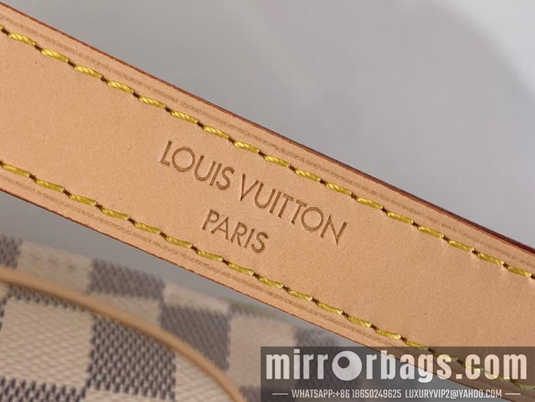 LV Bags Keepit m14806 12x6x29cm gf1