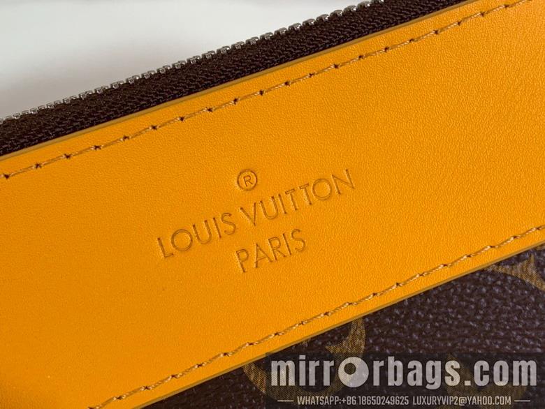 LV Bags Voyage m13198 21x7.5x30cm gf2