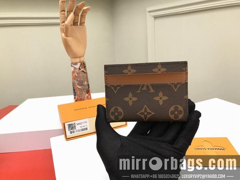 LV Bags M62170 11X7cm YG 4colour