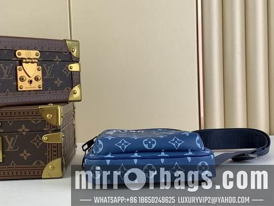 LV Bags Avenue m23782 7.9x12.2x2.8cm gf