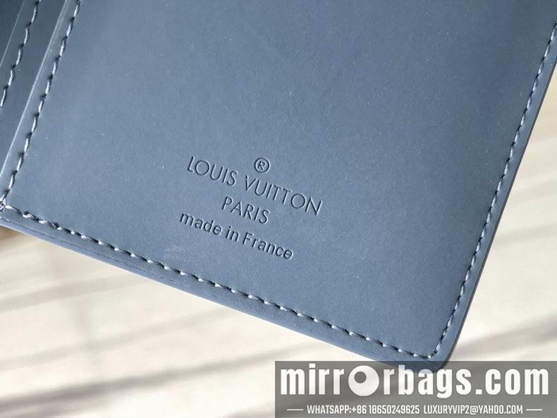 LV Bags Aerogram M81153 10x19x2 cm gf