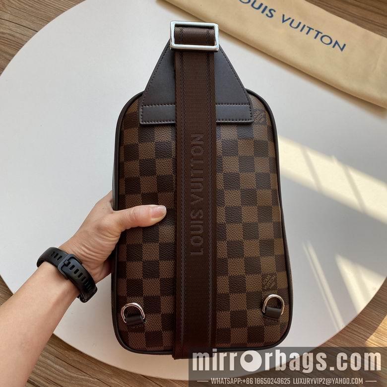 LV Bags 2074 27X18X5cm