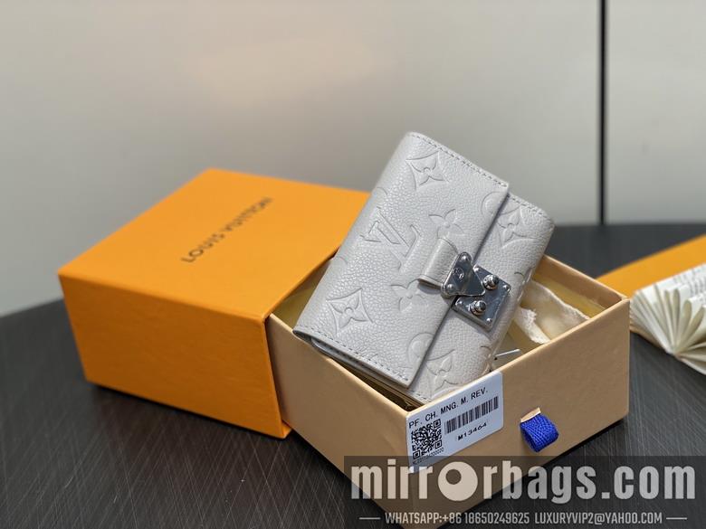 LV Bags Compact M13464 11.5x8.5x4cm gf
