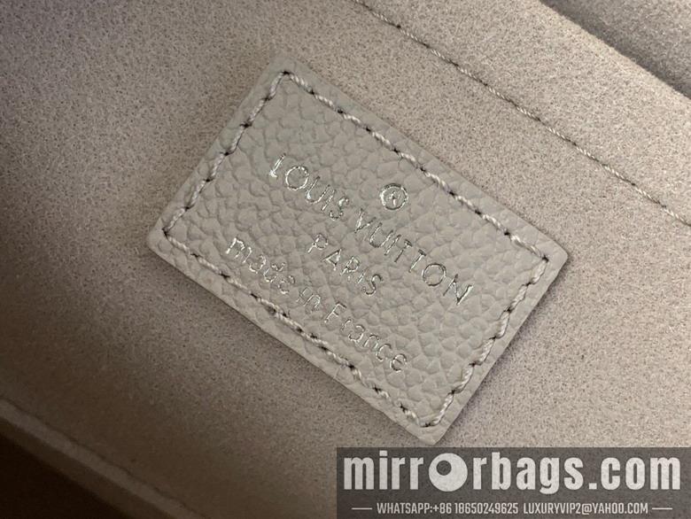 LV Bags On M23640 25x13x10cm gf