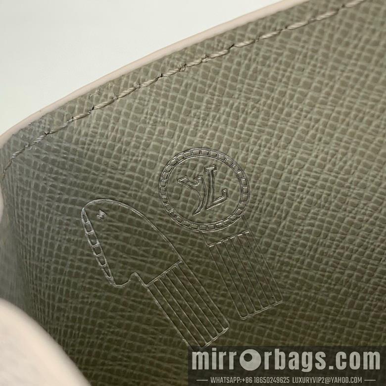 LV Bags M14355 11x7x0.6cm gf