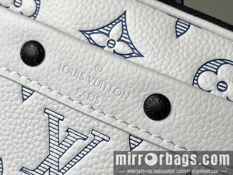 LV Bags Alpha M83383 11x18.5x6.5cm gf