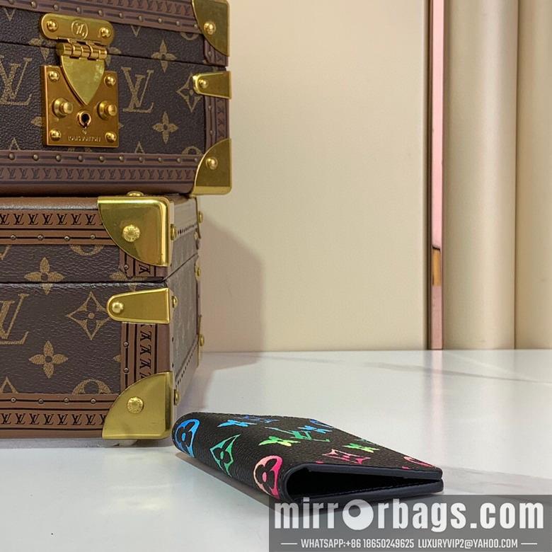 LV Bags M13910 7.5x11.1x1cm gf