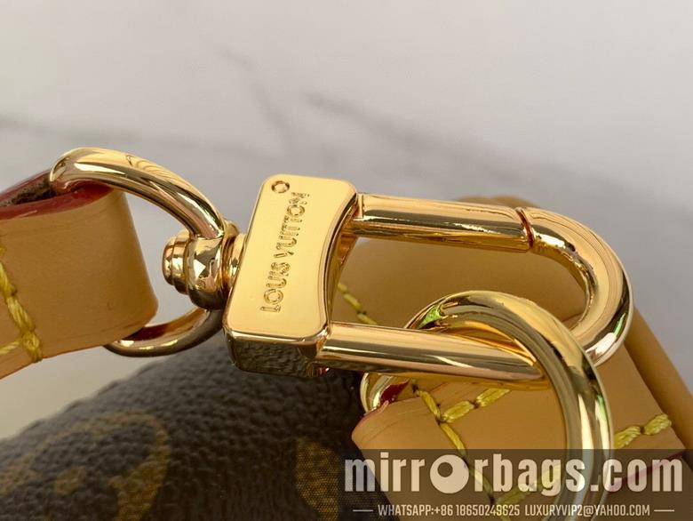 LV Bags Soho M14651 17x23x8cm gf