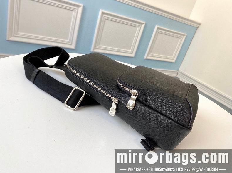 LV Bags Avenue M30443 20x31x10 cm gf