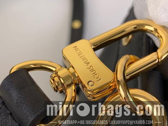 LV Bags Backpack M13387 20x7.5x15cm gf