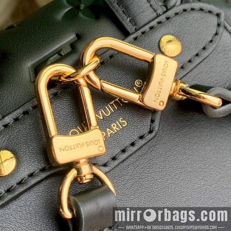 LV Bags Coussin M13357 26x10x21cm gf