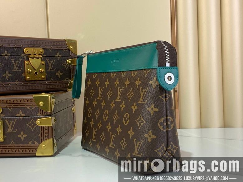 LV Bags Voyage m13198 21x7.5x30cm gf1