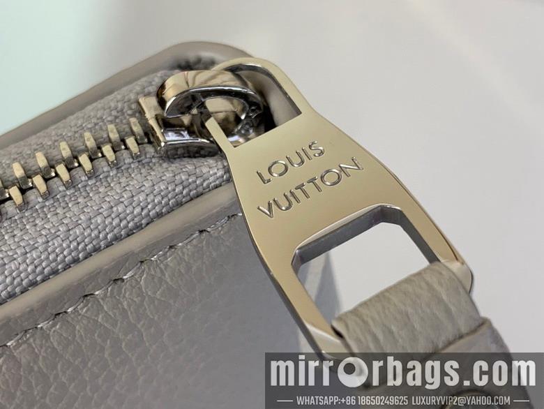 LV Bags Zippy m14228 19.5x10.5x2.5cm gf