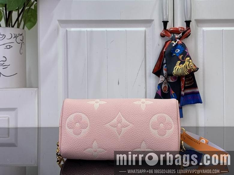 LV Bags Speedy M81625 16X11X9cm