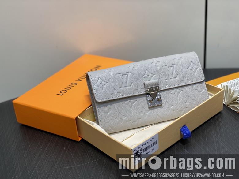 LV Bags Sarah M13463 19x11x3cm gf