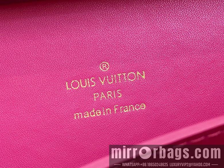 LV Bags M13125 22.5x17.5x11cm gf