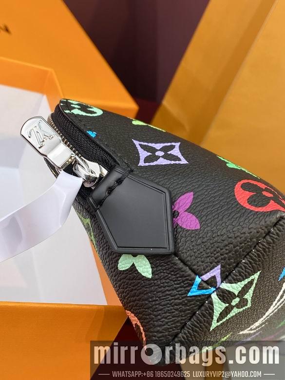 LV Bags M13744 19X12X6cm