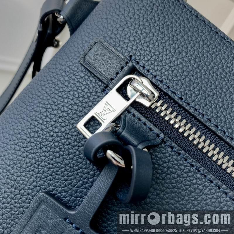LV Bags Aerogram iPad M69837蓝 30x22x5cm gf