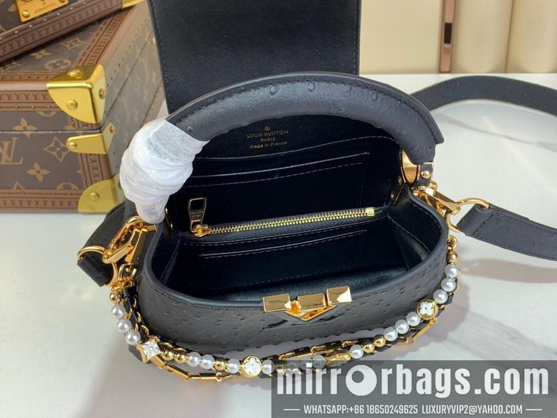 LV Bags Cap m11908 21x13.6x8cm gf3