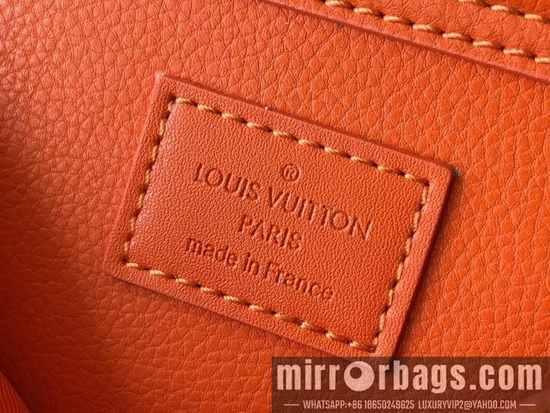 LV Bags Aerogram M59625 30x16x3 cm gf