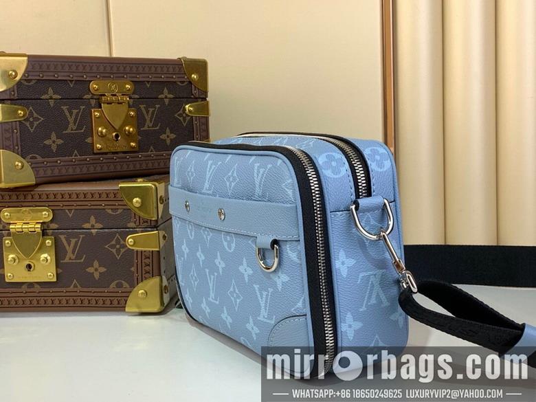 LV Bags Alpha m14073 16x8x24cm gf