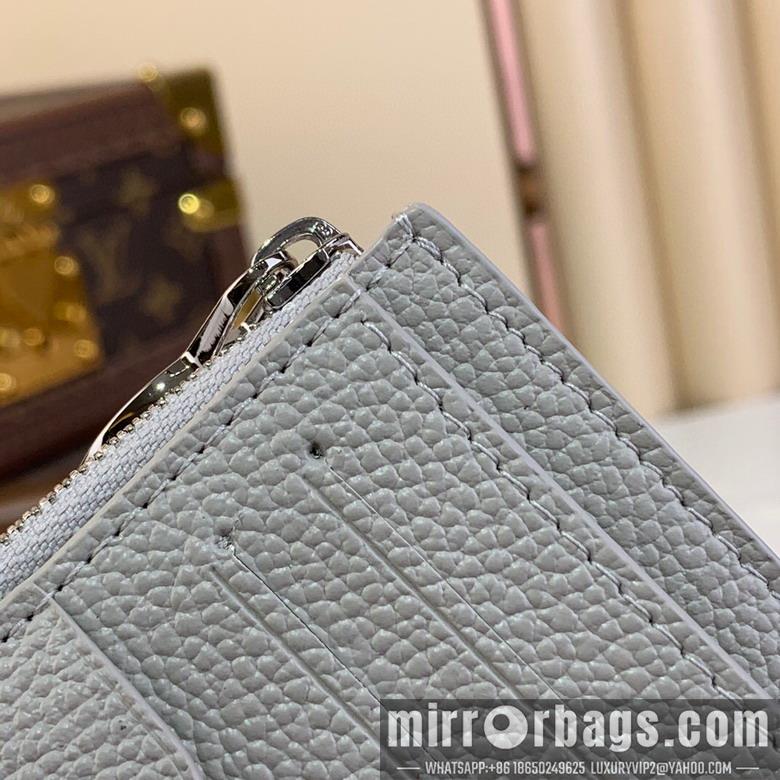 LV Bags m13797 9x11.5x1.5cm gf