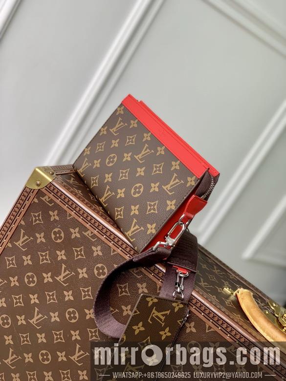 LV Bags Alpha M81124 18.5x11x6.5cm gf3