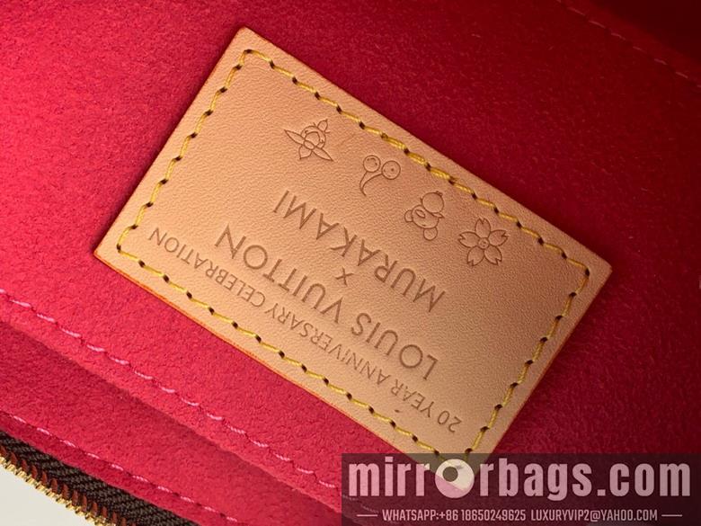 LV Bags Acc m13440 13x4x22cm gf