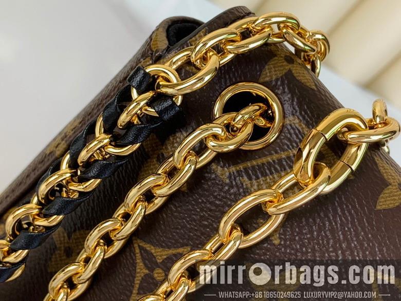 LV Bags Trunkie m14526 16x8x27cm gf