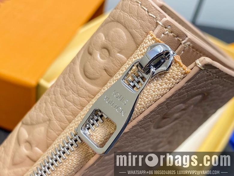 LV Bags Portfolio Pilot M14143 11x8.5x2cm gf1