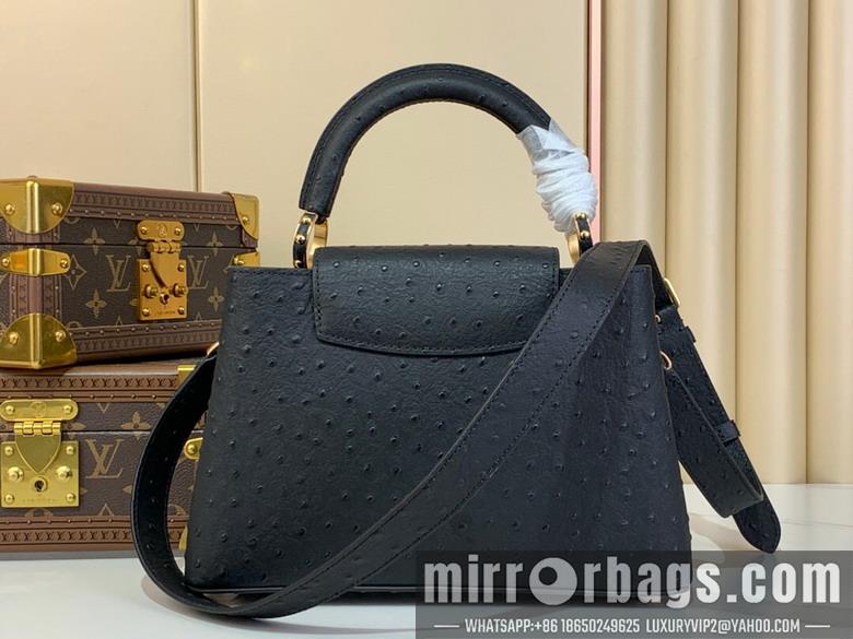 LV Bags Cap m11908 17.3x9x27cm gf3