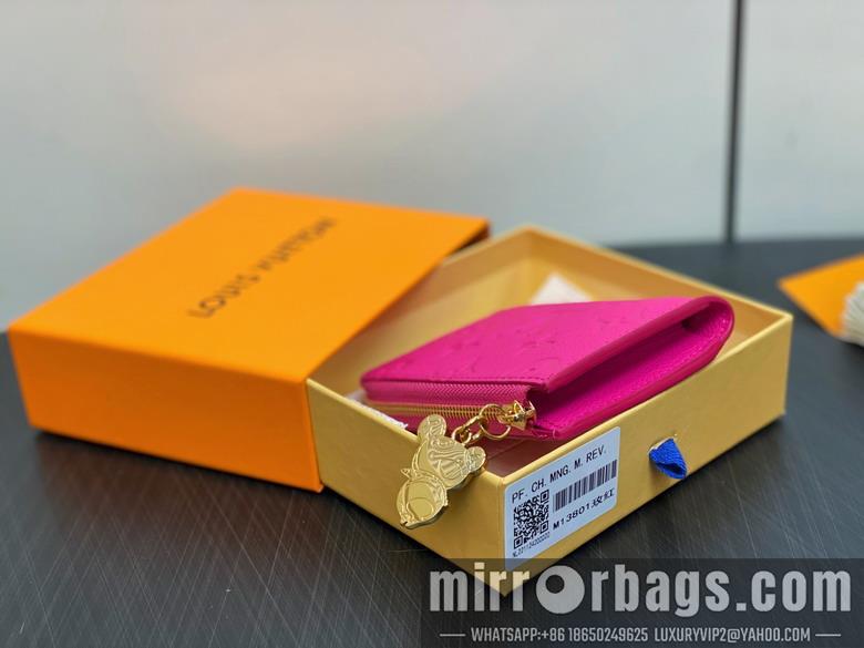 LV Bags Compact M13801 11x8.5x1.5cm gf1