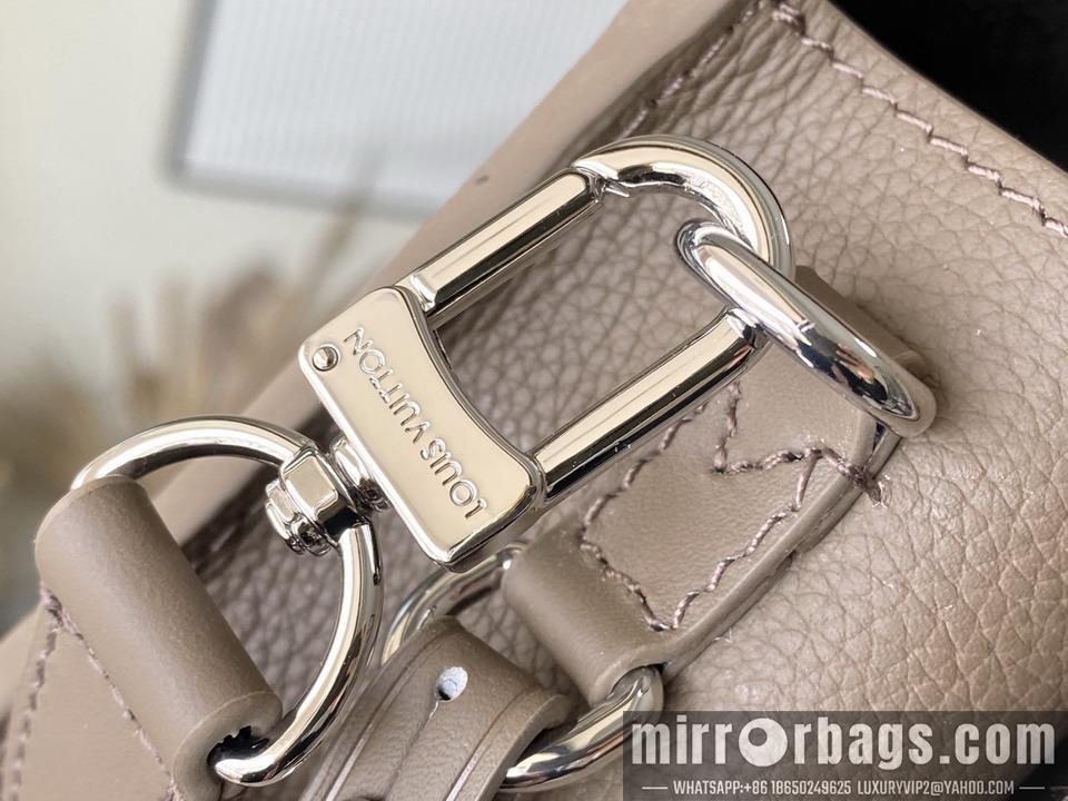 LV Bags Fastline M11484 17.3x12x7cm gf