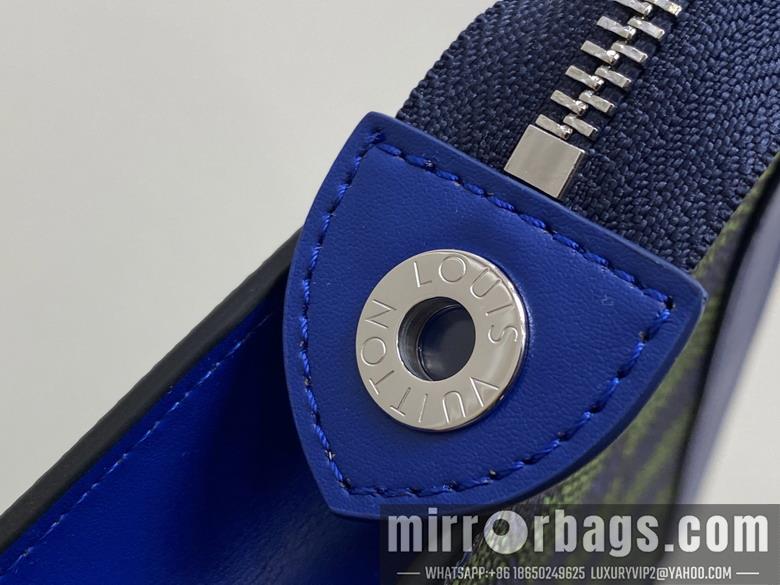 LV Bags Voyage M00145 27x21cm gf