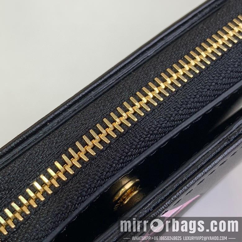 LV Bags Clea m13829 11.5x8.5x2.2cm gf