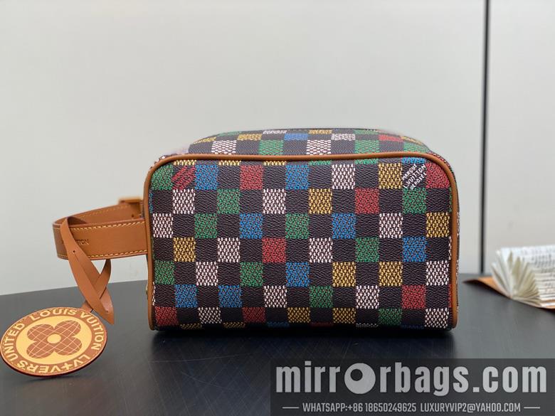 LV Bags Dopp Kit M00151 23x13x12cm gf
