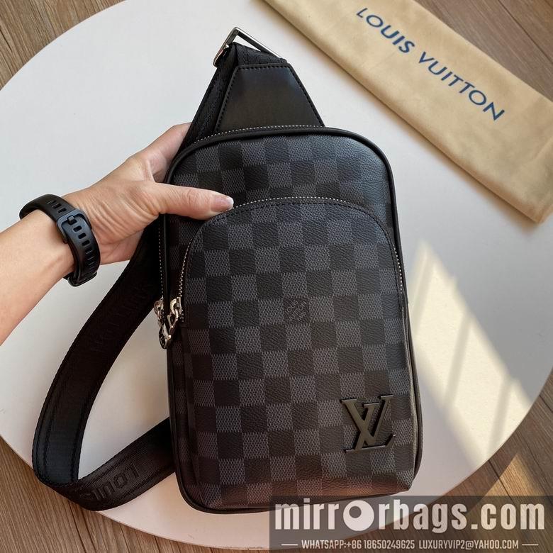LV Bags 2073 27X18X5cm