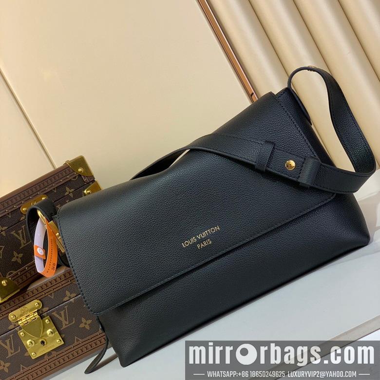 LV Bags Low Key m13148 30x18x12cm gf