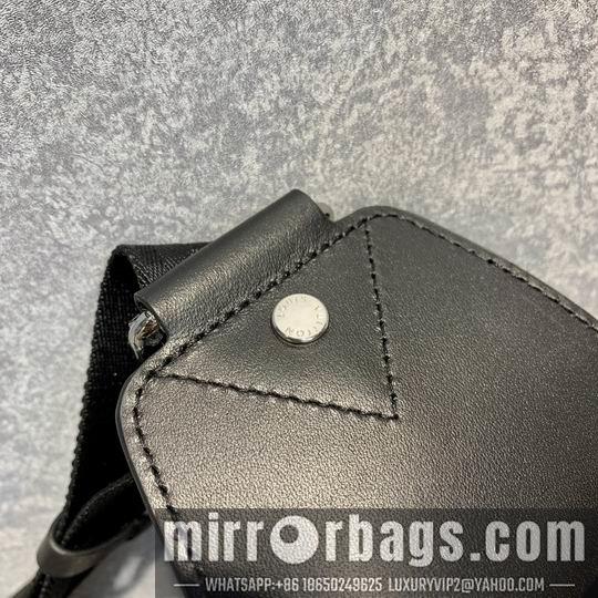 LV Bags Avenue M599260 20x31x10cm gf