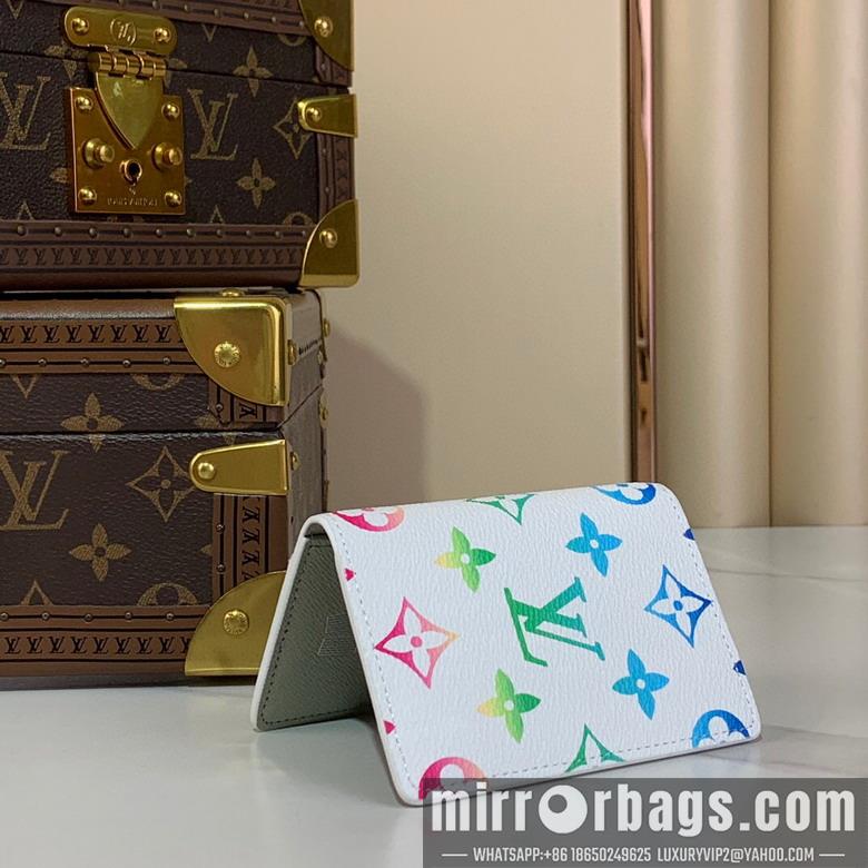 LV Bags M13910 8x11x1cm gf