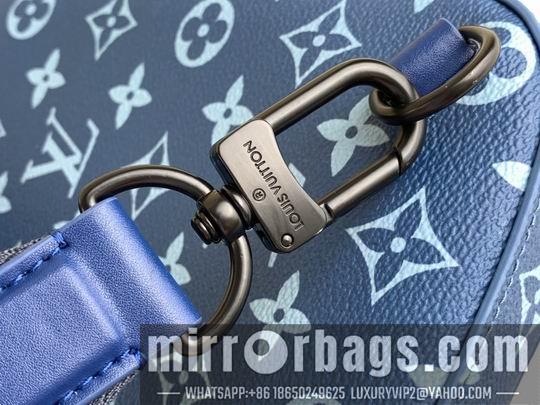 LV Bags Avenue m23782 7.9x12.2x2.8cm gf